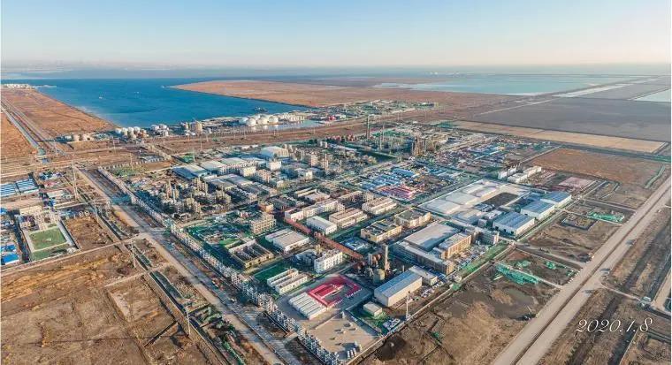 多個(gè)百億級(jí)超大項(xiàng)目按下快進(jìn)鍵，天津南港工業(yè)區(qū)唱響春天進(jìn)行曲-
