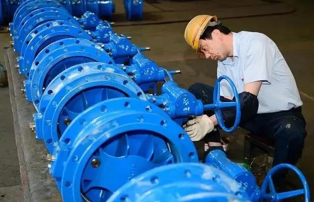 閥門不是隨便買越便宜越好，符合現(xiàn)場管路要求最重要-