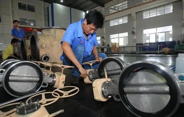 閥門不是隨便買越便宜越好，符合現(xiàn)場管路要求最重要-