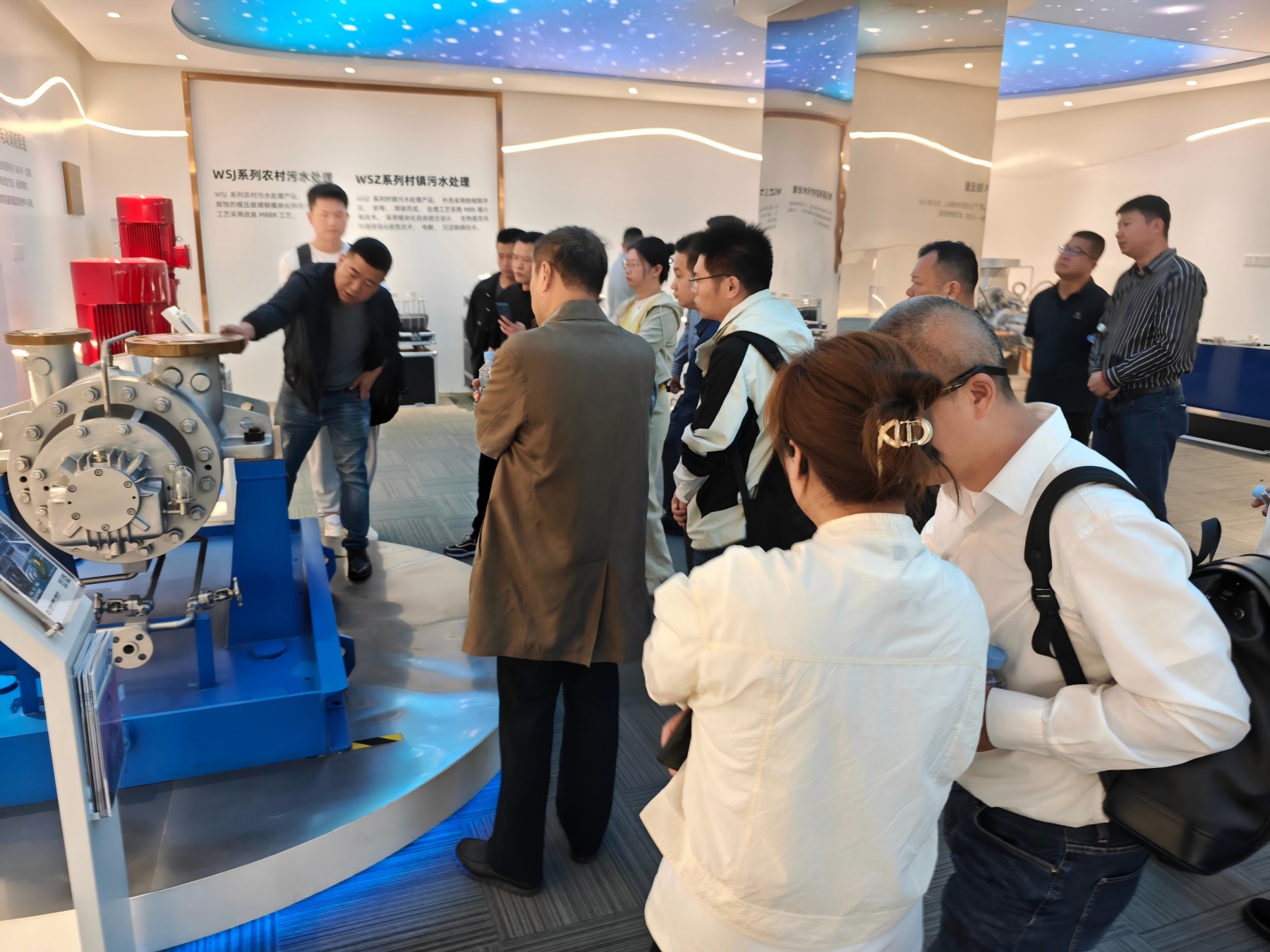 【世環(huán)通企業(yè)游學(xué)】走進連成泵業(yè)集團，解碼創(chuàng)新科技×綠色智造雙引擎-